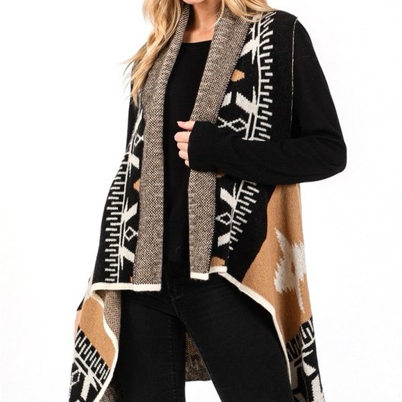 Aztec Pattern Winter Vest - Picture 2 of 3